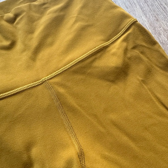 28" Align Lululemon leggings - Picture 3 of 5